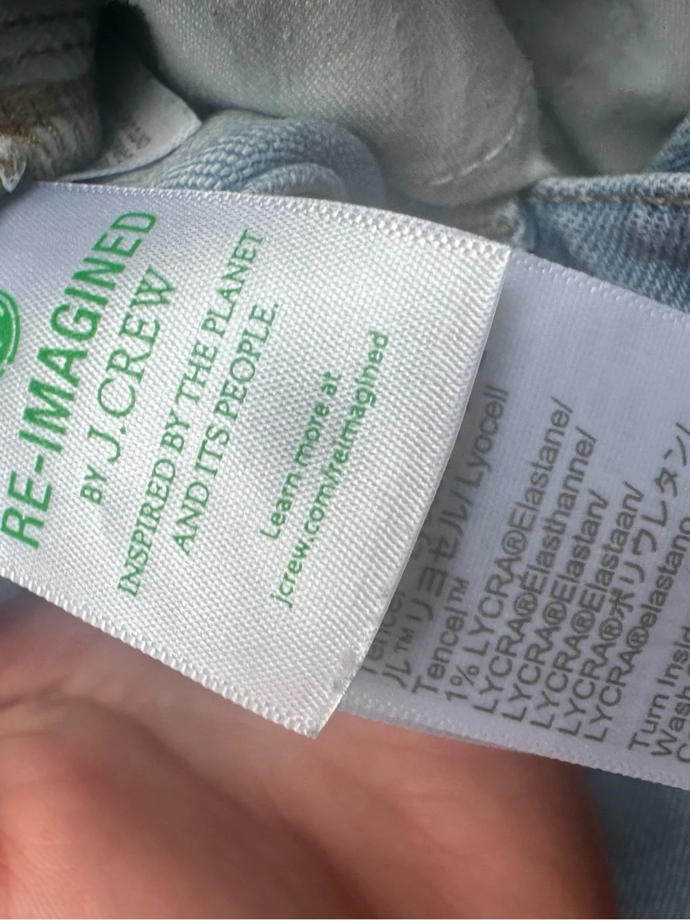 J.Crew Essential straight jean in all-day stretch size 32